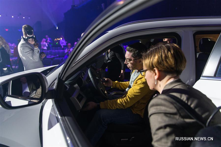 Презентация в Москве нового кроссовера Geely Atlas