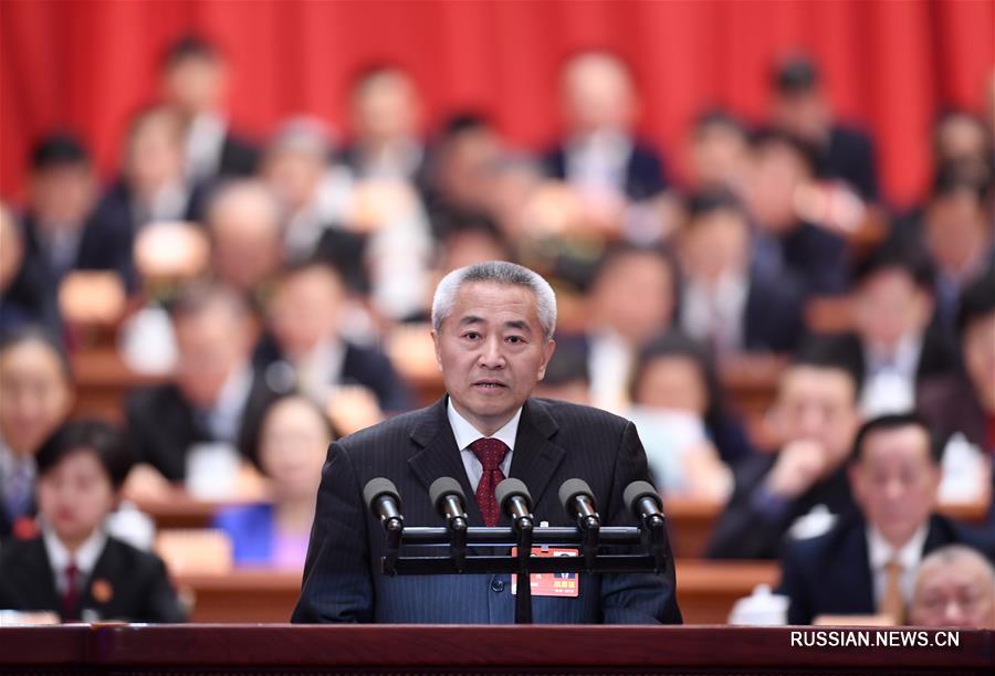В Пекине состоялось третье пленарное заседание 1-й сессии ВК НПКСК 13-го созыва 