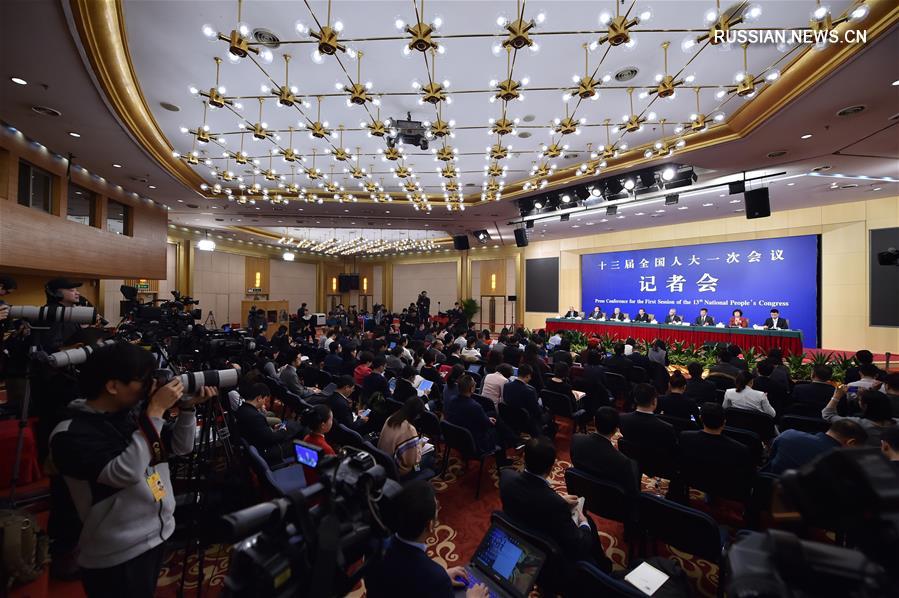 В рамках ежегодной сессии ВСНП состоялась пресс-конференция по законодательной работе  ВСНП 