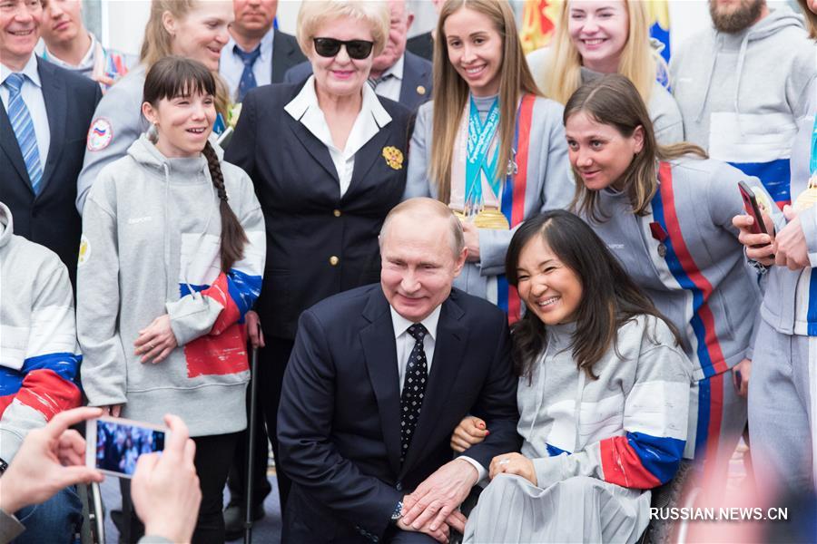 В.Путин: В России пройдут специальные соревнования для спортсменов, которые не приняли участие в зимних Паралимпийских играх в Пхенчхане