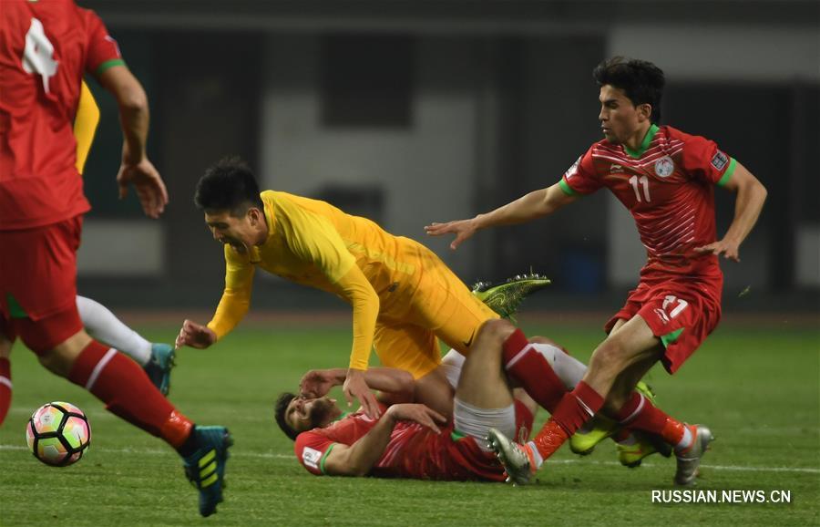 Футбол -- Молодежная команда Китая U21 победила сборную Таджикистана со счетом 2:1