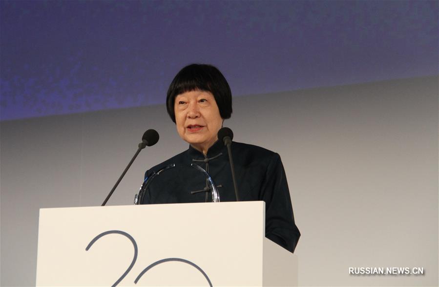 Китайская палеонтолог Чжан Мимань получила награду "Для женщин в науке"