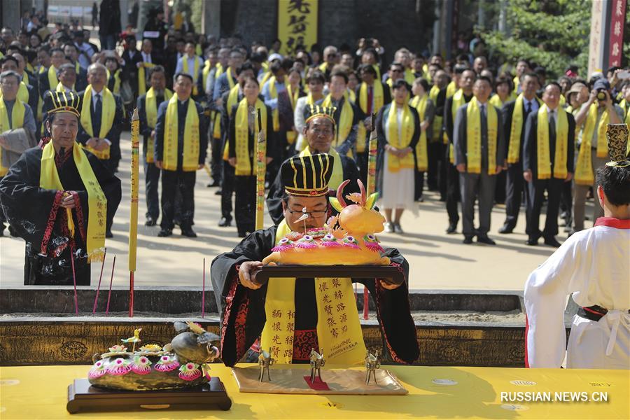 Церемония в память о Чжан Цяне в провинции Шэньси