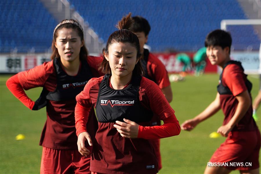 Сборная Китая готовится к Кубку Азии по футболу среди женщин