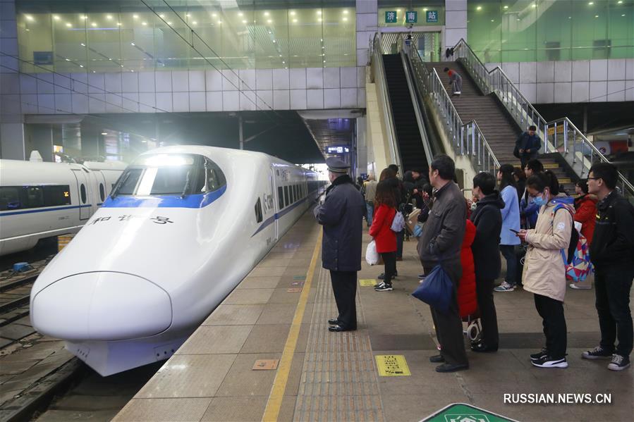 В Китае наблюдается увеличение пассажиропотока в связи с праздником Цинмин