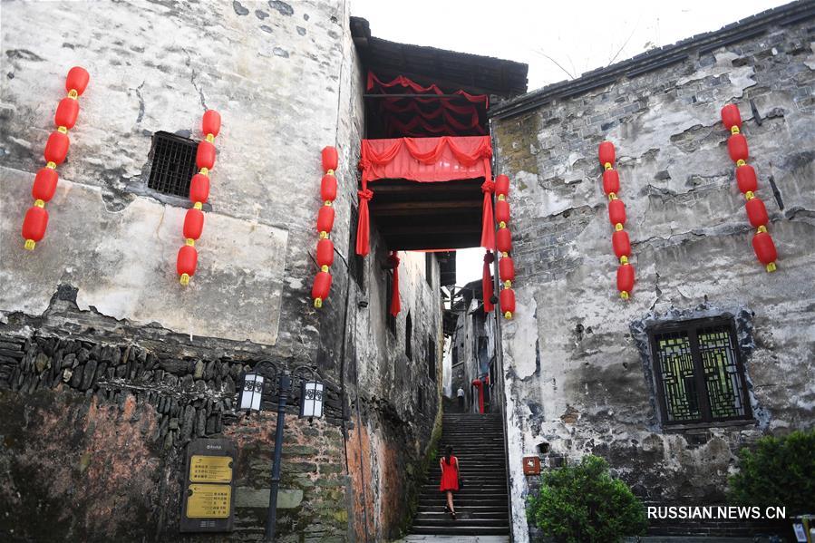 Конкурс туристической фотографии древнего торгового городка Хунцзян 