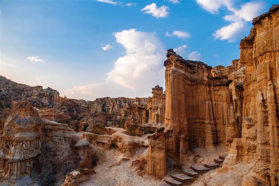 "Земляной лес" в провинции Юньнань  