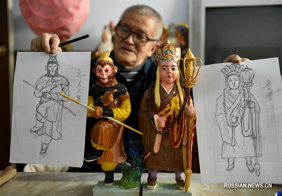 Мастер лепки глиняных фигурок из провинции Хэбэй