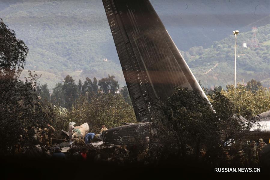 Количество жертв крушения военного самолета в Алжире возросло до 257 человек