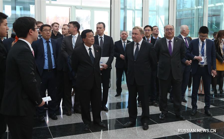 Премьер-министр Беларуси А.Кобяков ознакомился с ходом строительства Китайско-белорусского индустриального парка