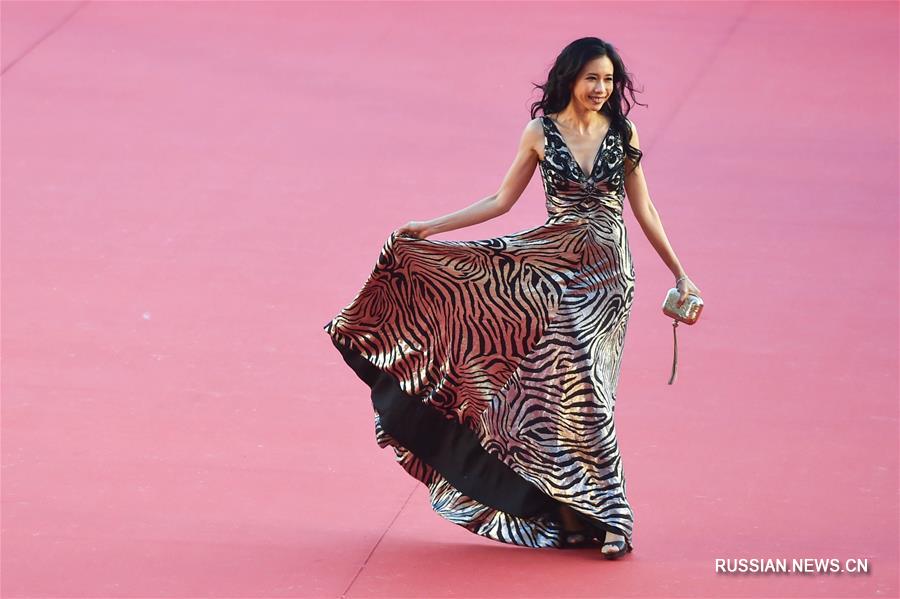 Открытие 8-го Пекинского международного кинофестиваля