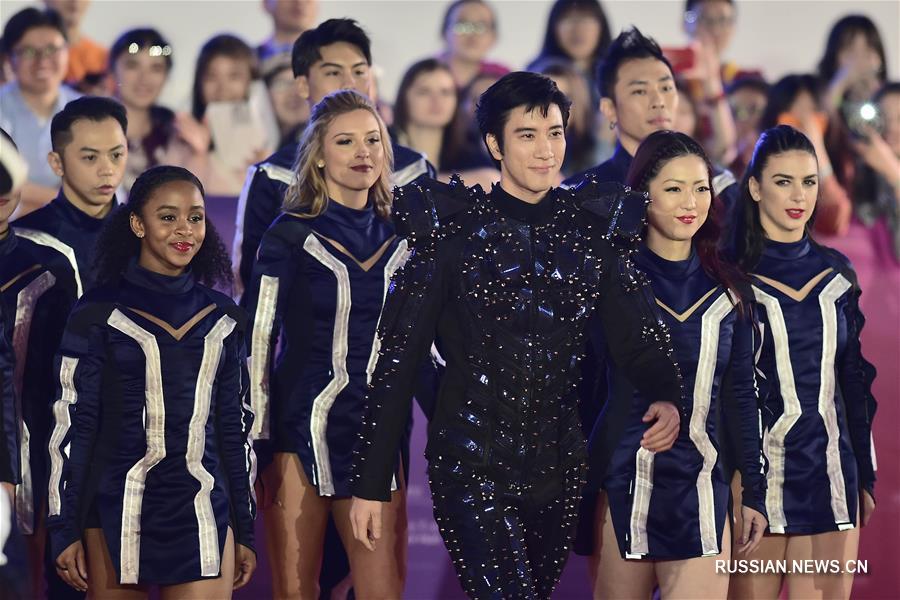 Открытие 8-го Пекинского международного кинофестиваля