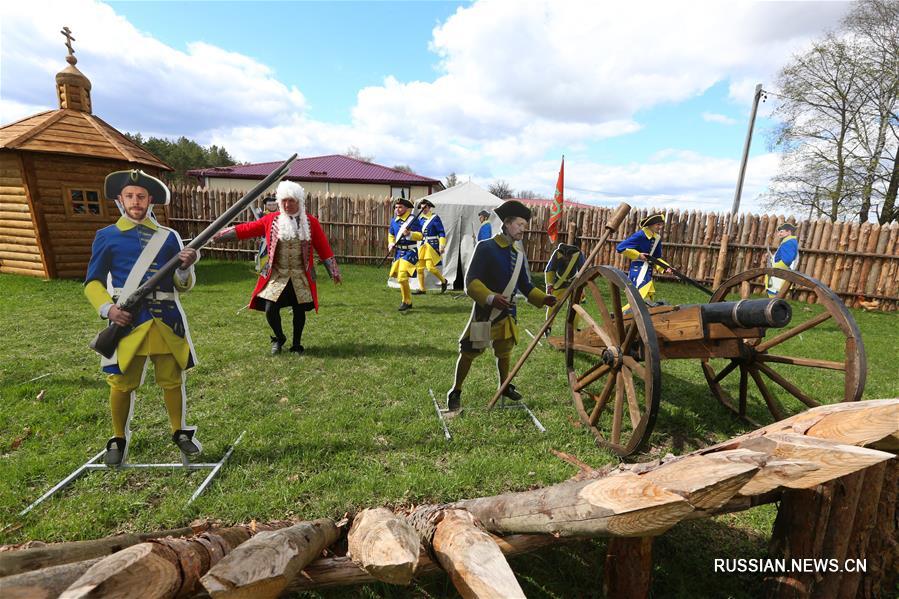 Реконструкция битвы времен Северной войны в белорусской деревне