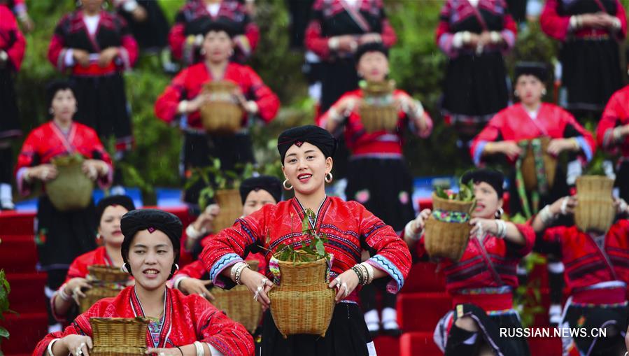 Праздничные культурно-художественные представления в китайских парках