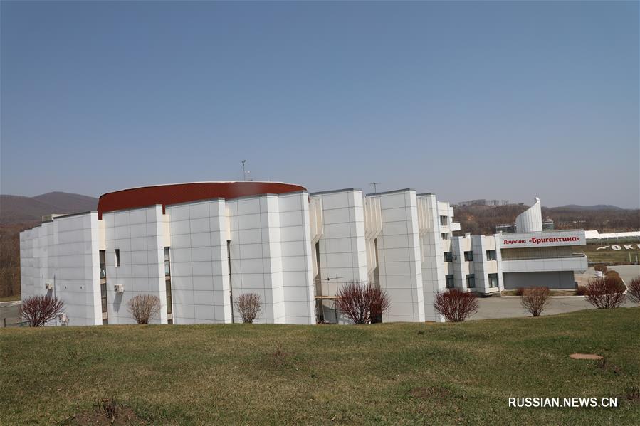 Всероссийский детский центр "Океан" на берегу Японского моря