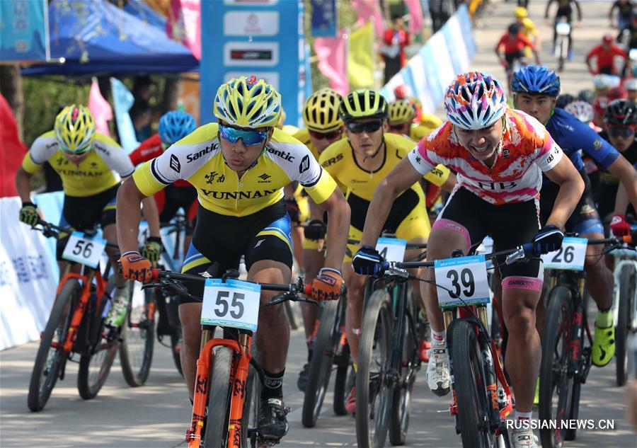 В провинции Хэбэй стартовал велопробег кубка "Дунхуа"