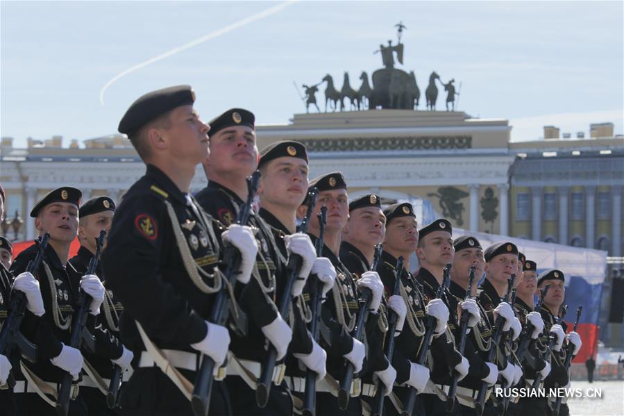 Парад Победы в Санкт-Петербурге