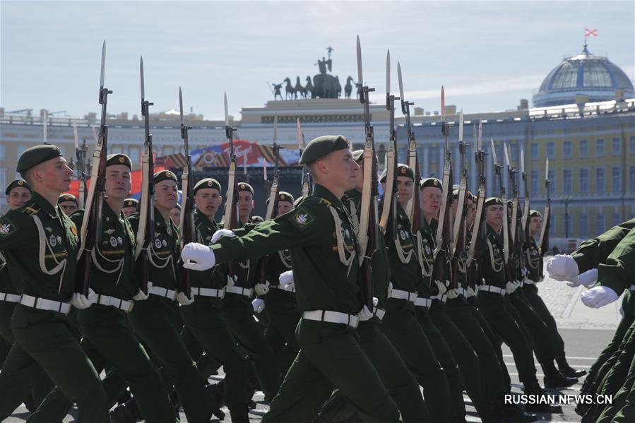 Парад Победы в Санкт-Петербурге