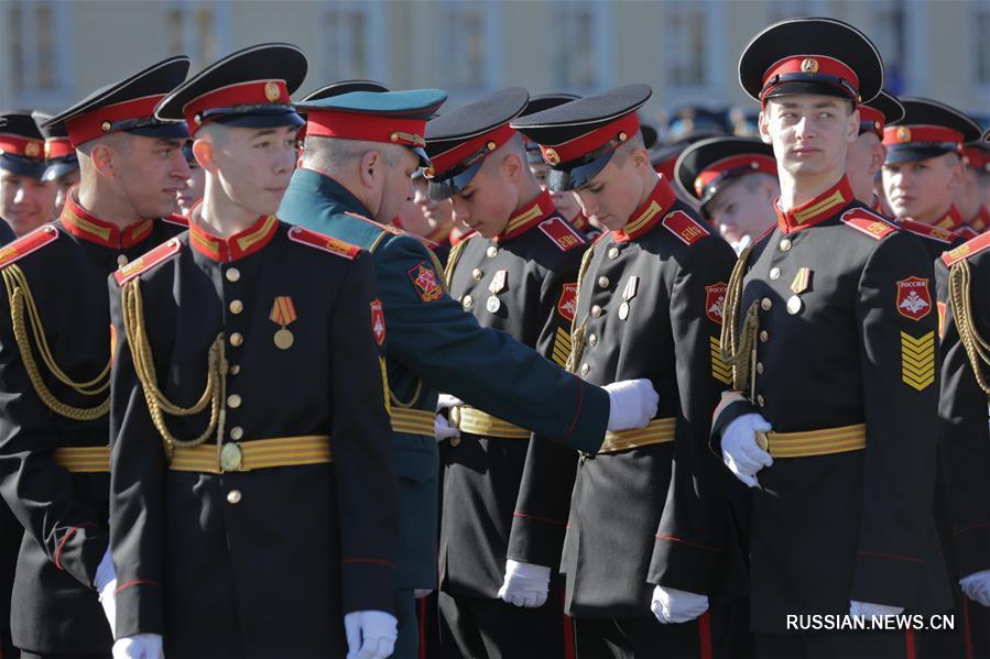 Парад Победы в Санкт-Петербурге