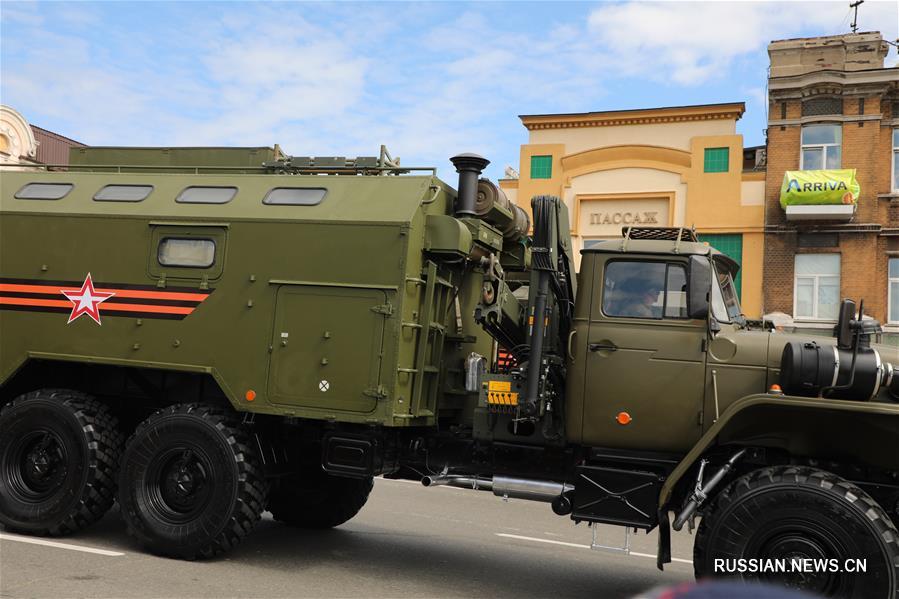 Во Владивостоке прошли парад Победы и шествие "Бессмертного полка"