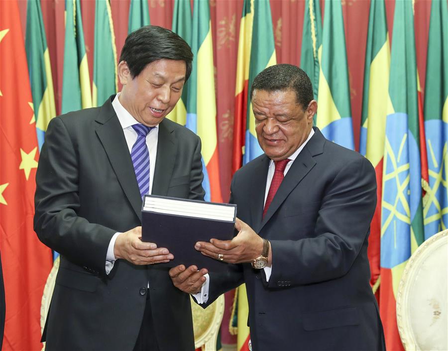 Председатель ПК ВСНП Ли Чжаньшу нанес официальный и дружественный визит в Эфиопию 