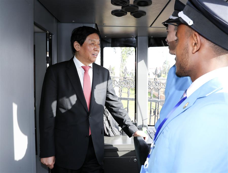 Председатель ПК ВСНП Ли Чжаньшу нанес официальный и дружественный визит в Эфиопию 