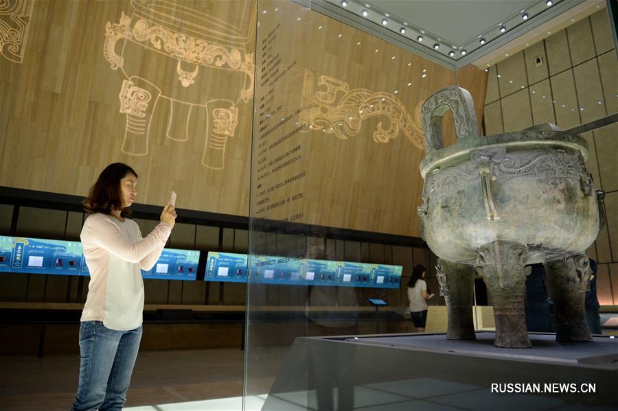 Исторический музей провинции Шэньси провел ночную акцию "Эра процветания Шелкового пути"