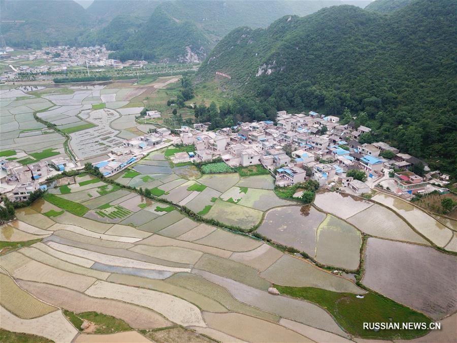 Новый район Гуйань в провинции Гуйчжоу с высоты птичьего полета