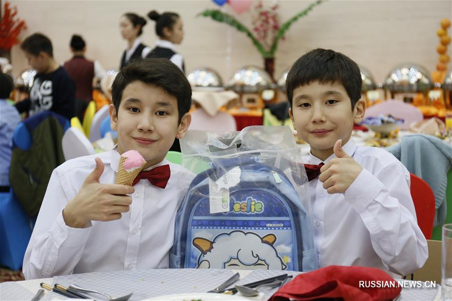 Посольство КНР в Казахстане организовало прием для детей Казахстана