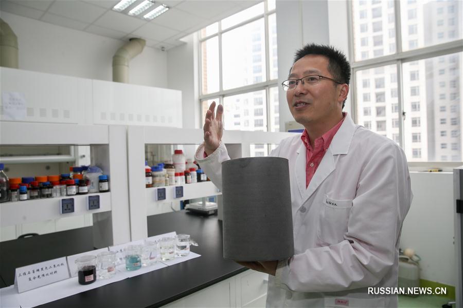 В Китае изобрели новый материал, способный очищать воду под воздействием света 