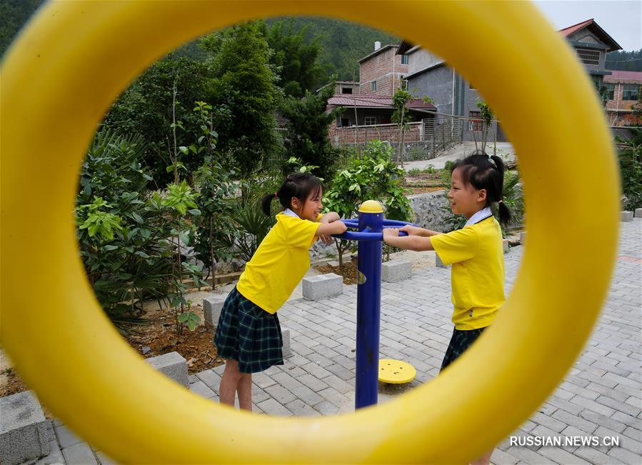 "Деревня двойняшек" на востоке Китая