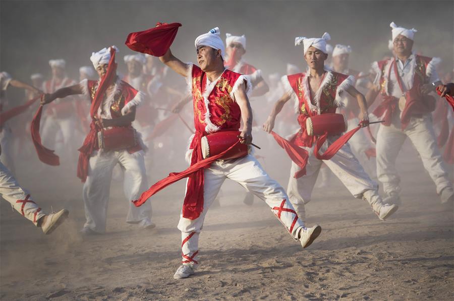 Аньсайский танец с яогу