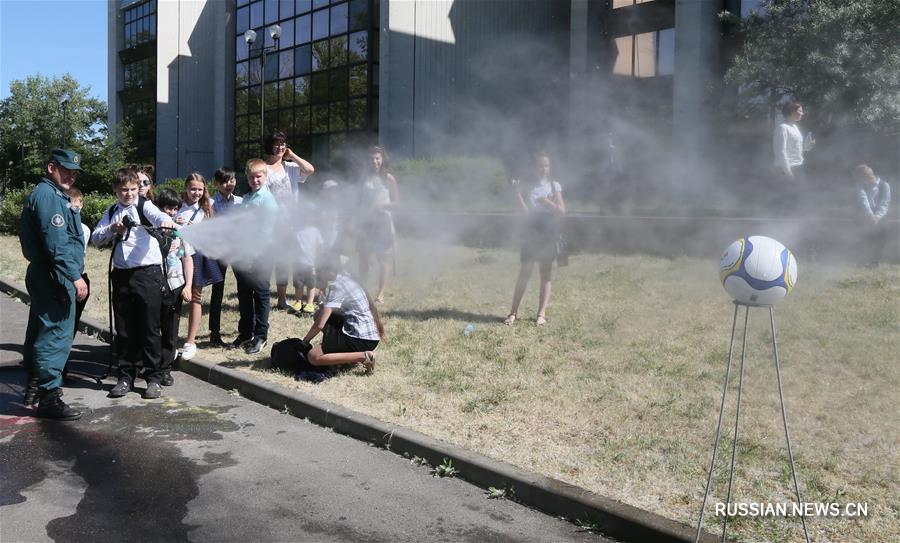 Городской праздник "Детство -- это Я и Ты" в Минске