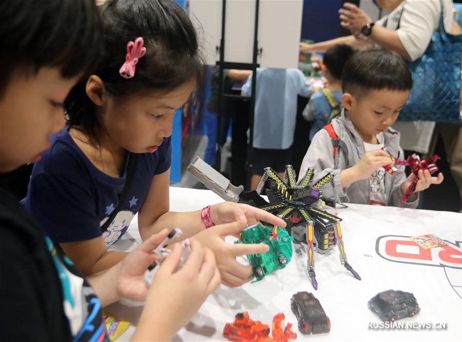 Открылся 4-й Сянганский фестиваль игрушек
