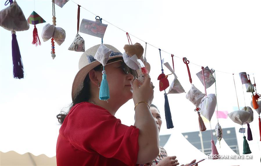 Многообразие народных обычаев праздника Дуаньу