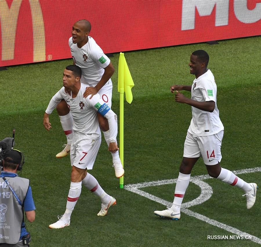 Футбол -- ЧМ-2018, группа B: Португалия обыграла Марокко