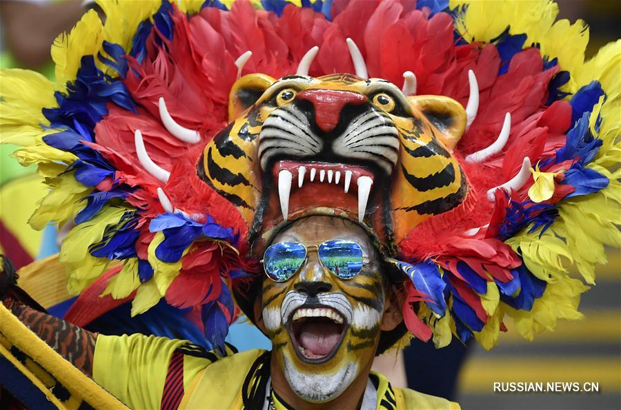 Футбол -- ЧМ-2018: фанатские головные уборы