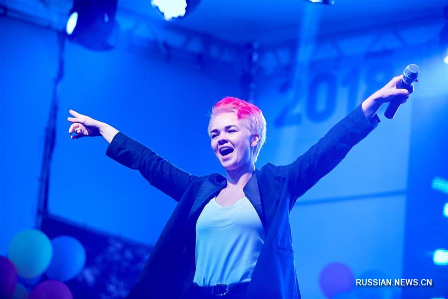 Во Владивостоке прошел вечерний концерт по случаю Дня молодежи