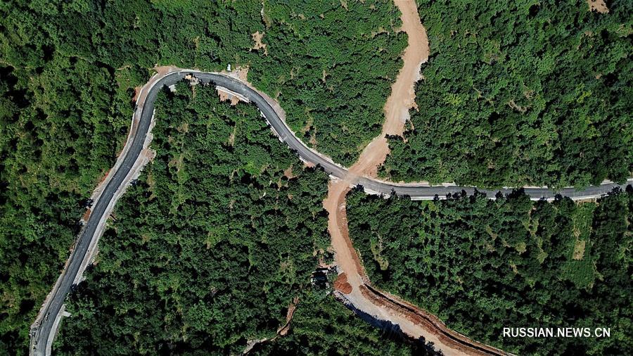 Реконструкция сельских шоссе в Цзуньхуа