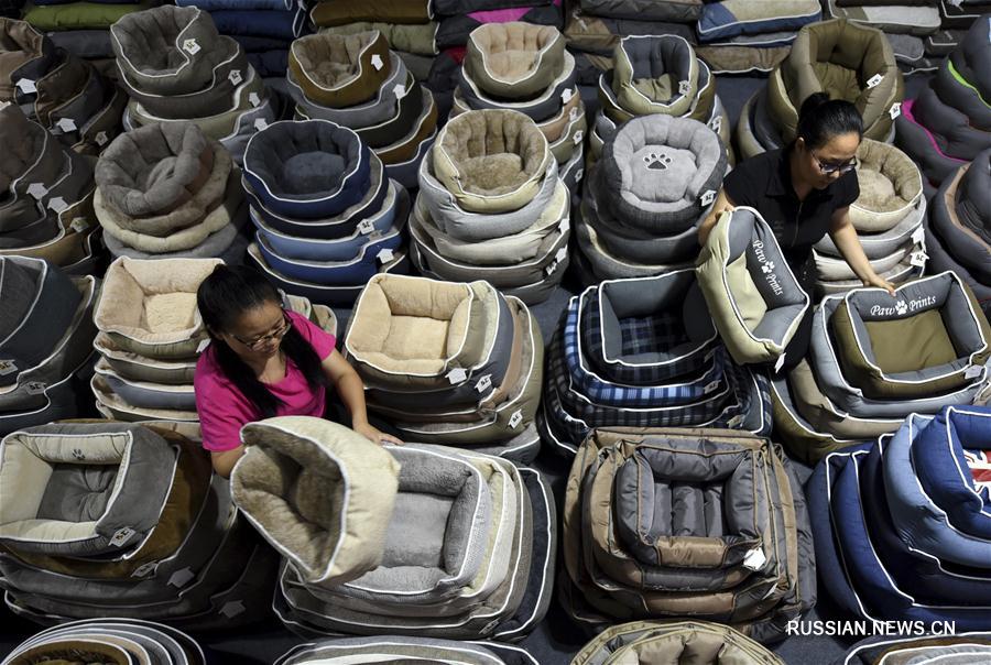 Производство "текстильных собачьих конур" в провинции Шаньдун
