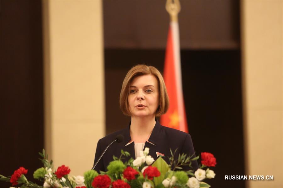 30 белорусских студентов и школьников получили Премию китайского посла