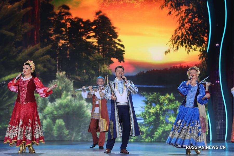 В Беларуси открылся 27-й Международный фестиваль искусств "Славянский базар в Витебске"