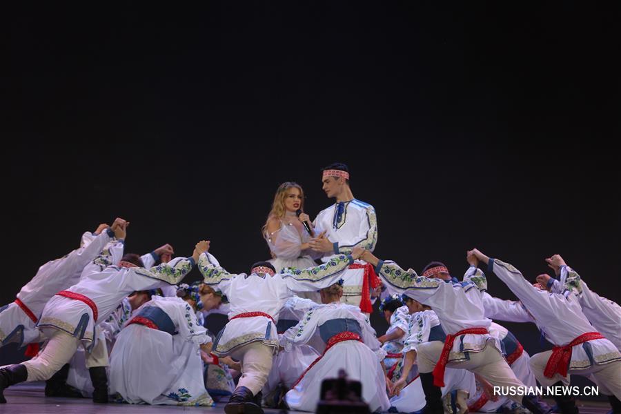 В Беларуси открылся 27-й Международный фестиваль искусств "Славянский базар в Витебске"