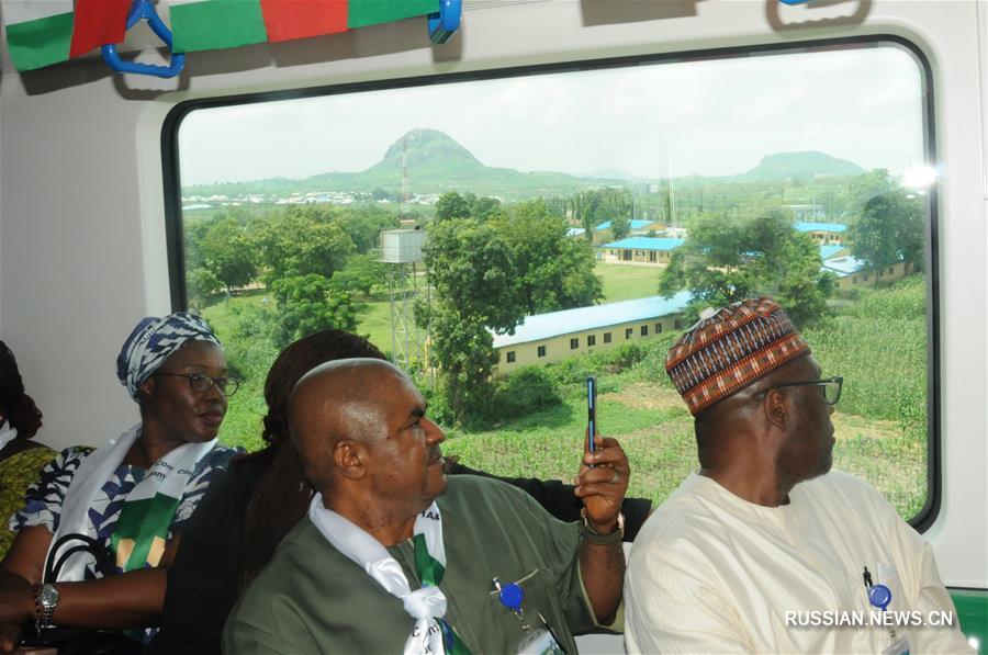 Китай построил в Абудже первую в Западной Африке линию легкого метро
