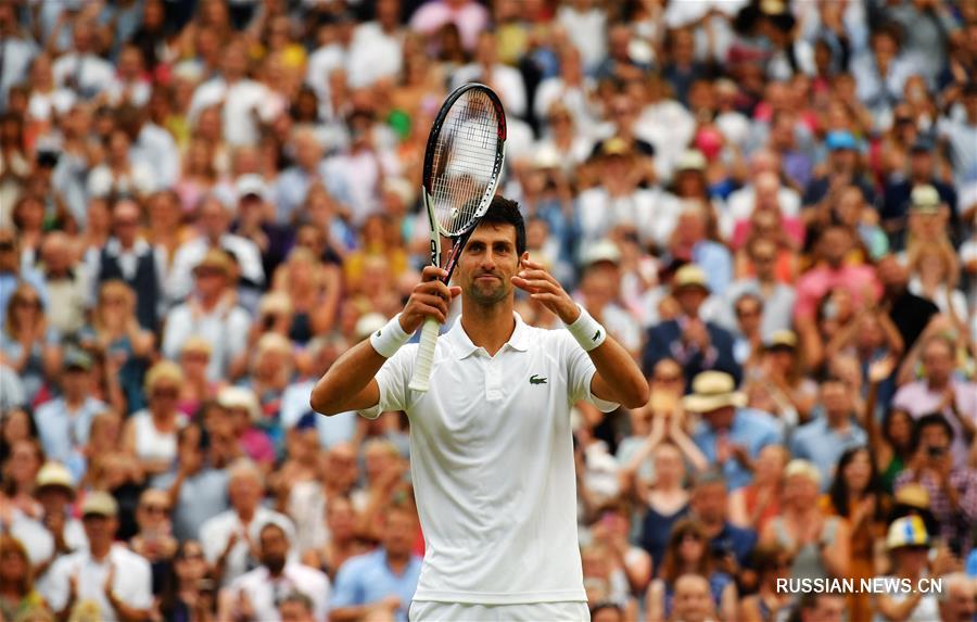Джокович обыграл Надаля и вышел в финал Уимблдонского теннисного турнира