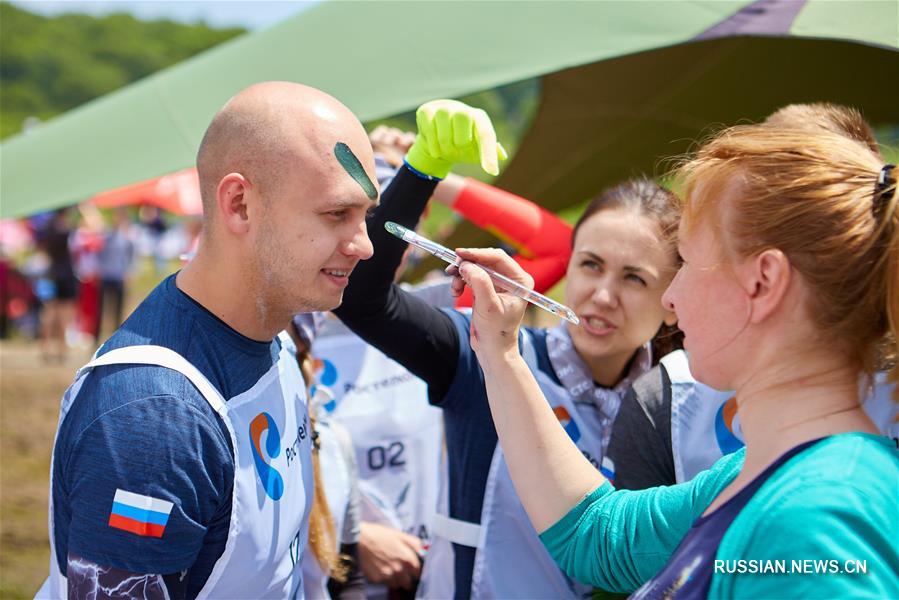 Спортивная игра "Гонка Героев" прошла во Владивостоке