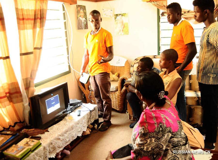 В Уганде официально стартовал проект "Подключение 10 тыс деревень к спутниковому телевидению" 