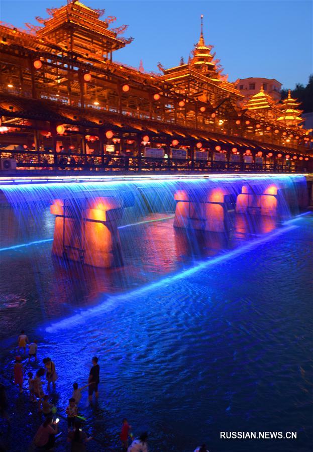 Водные развлечения в Китае летом