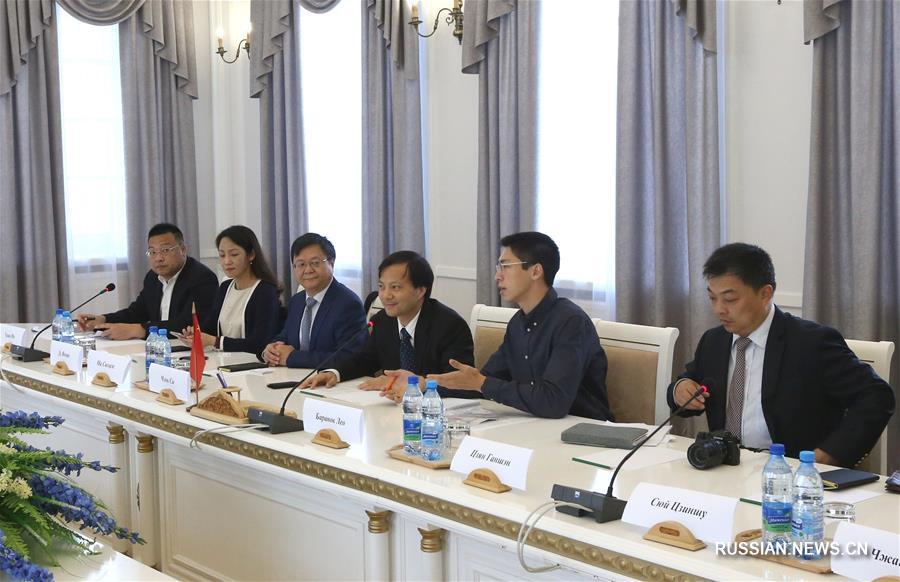 Состоялась встреча мэра Минска Андрея Шорца и делегации из района Новый Пудун Шанхая