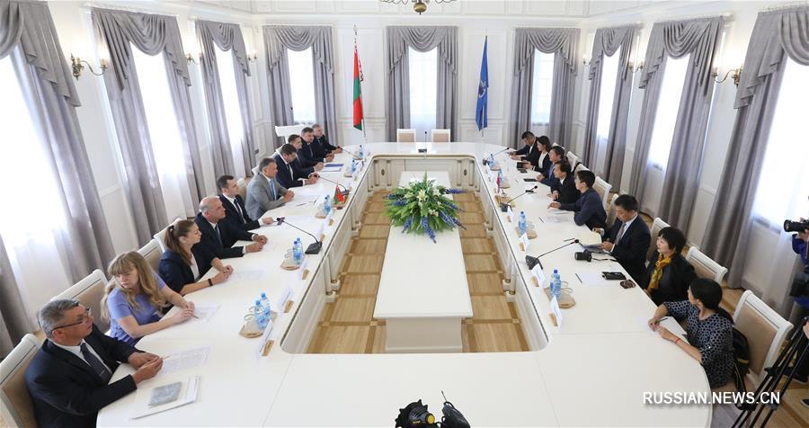 Состоялась встреча мэра Минска Андрея Шорца и делегации из района Новый Пудун Шанхая